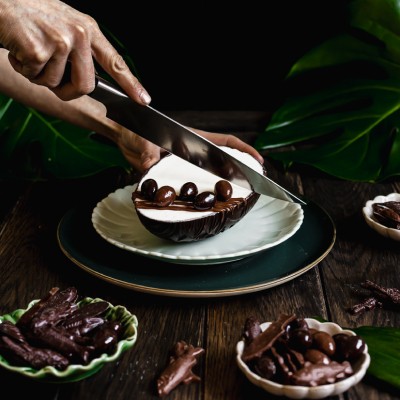 Pâques : la recette de l'œuf cheesecake au chocolat Weiss 